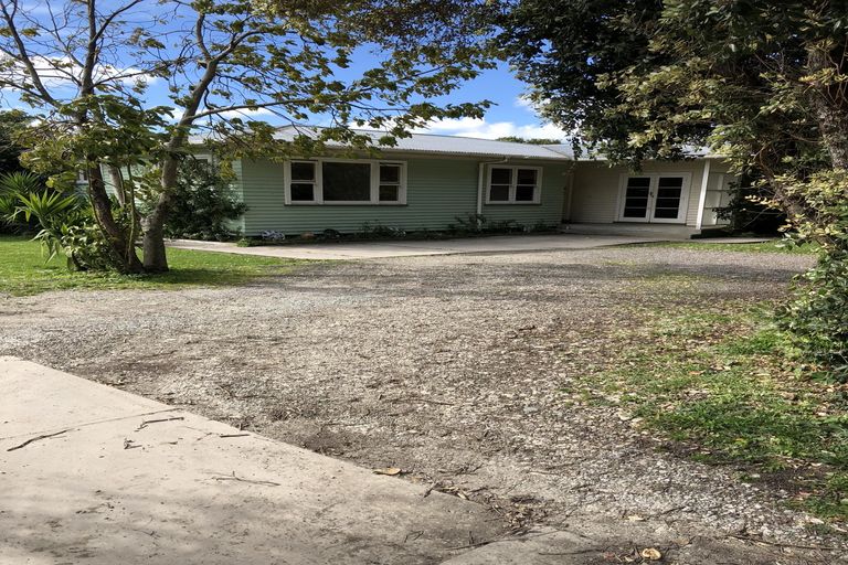 Photo of property in 42 Huxley Road, Outer Kaiti, Gisborne, 4010