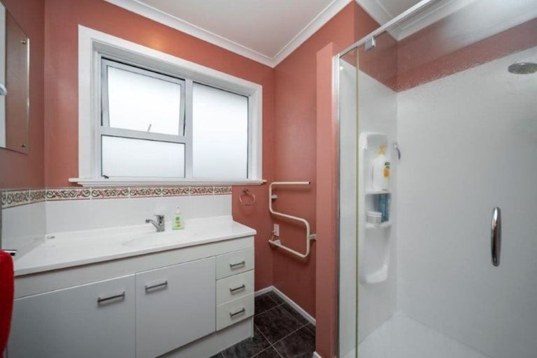 Photo of property in 116 Waihi Road, Hawera, 4610