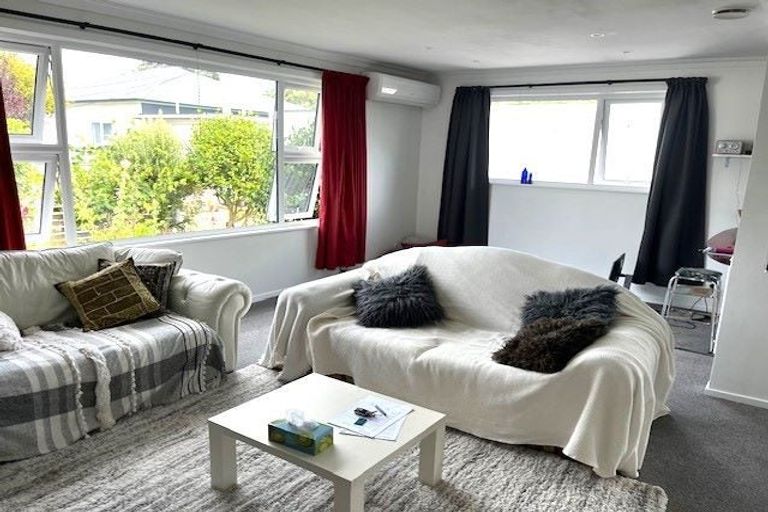 Photo of property in 17a Brussels Street, Miramar, Wellington, 6022