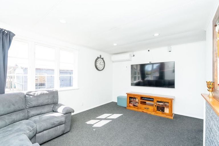 Photo of property in 9 Odette Street, Bader, Hamilton, 3206