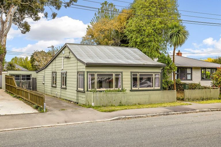 Photo of property in 87 Vagues Road, Northcote, Christchurch, 8052