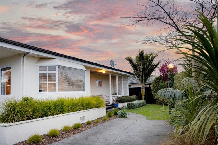Photo of property in 58 Auckland Road, Greenmeadows, Napier, 4112