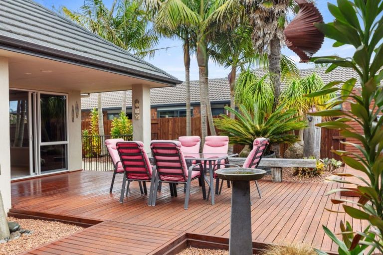 Photo of property in 10 Serena Key, Papamoa Beach, Papamoa, 3118
