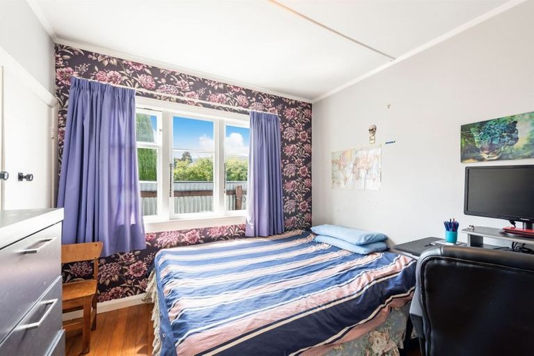 Photo of property in 19 Parkers Road, Tahunanui, Nelson, 7011