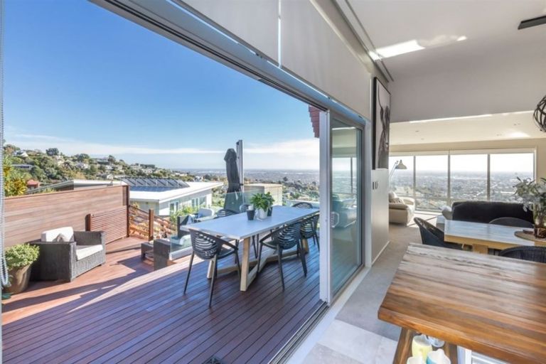 Photo of property in 95 Longhurst Terrace, Cashmere, Christchurch, 8022