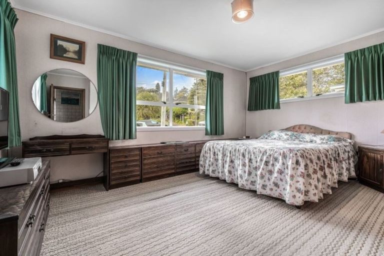 Photo of property in 1/49 Selwyn Crescent, Forrest Hill, Auckland, 0620