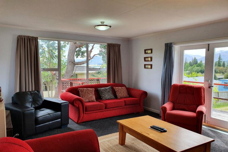 Photo of property in 31 Aorangi Crescent, Lake Tekapo, 7999
