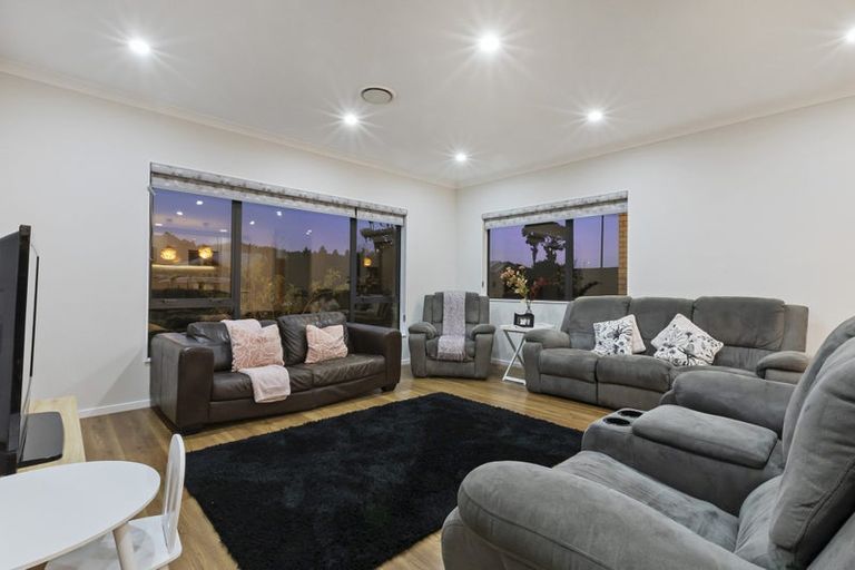 Photo of property in 219 Matua Road, Kumeu, 0810