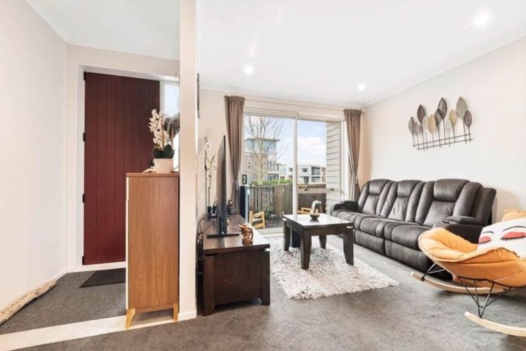 Photo of property in 111 Squadron Drive, Hobsonville, Auckland, 0616