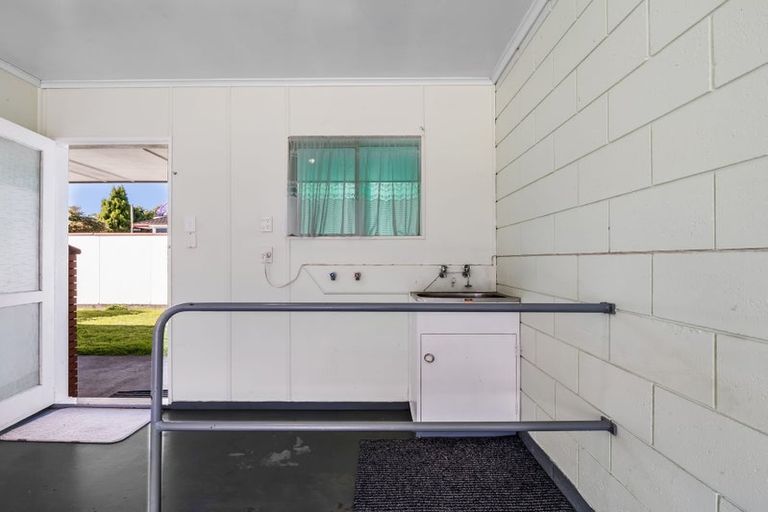 Photo of property in 2 Tupaea Place, Otumoetai, Tauranga, 3110