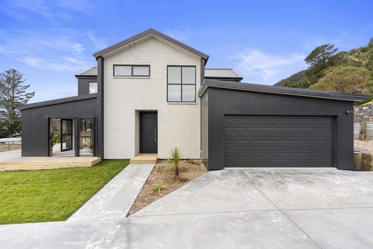 Photo of property in 4 Lynette Place, Pauanui, 3579