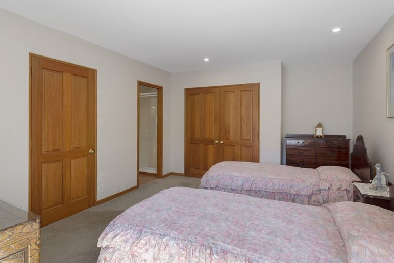 Photo of property in 1/14 Ilam Park Place, Ilam, Christchurch, 8041