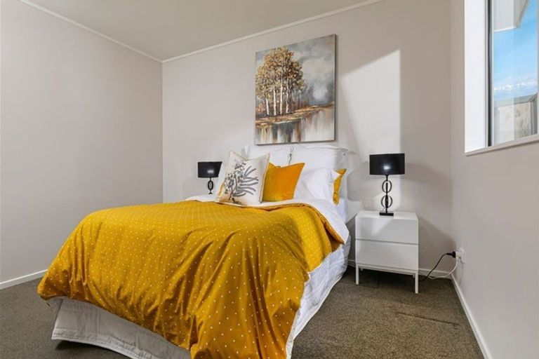 Photo of property in 685a Swanson Road, Swanson, Auckland, 0612