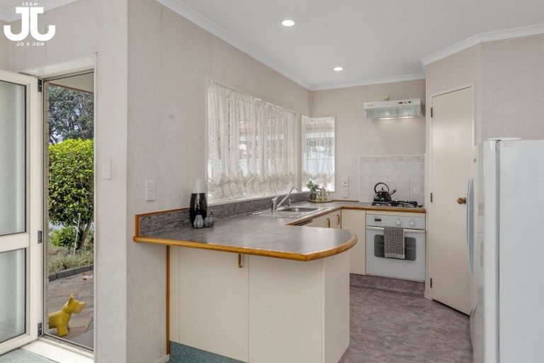 Photo of property in 28a Miro Street, Mount Maunganui, 3116