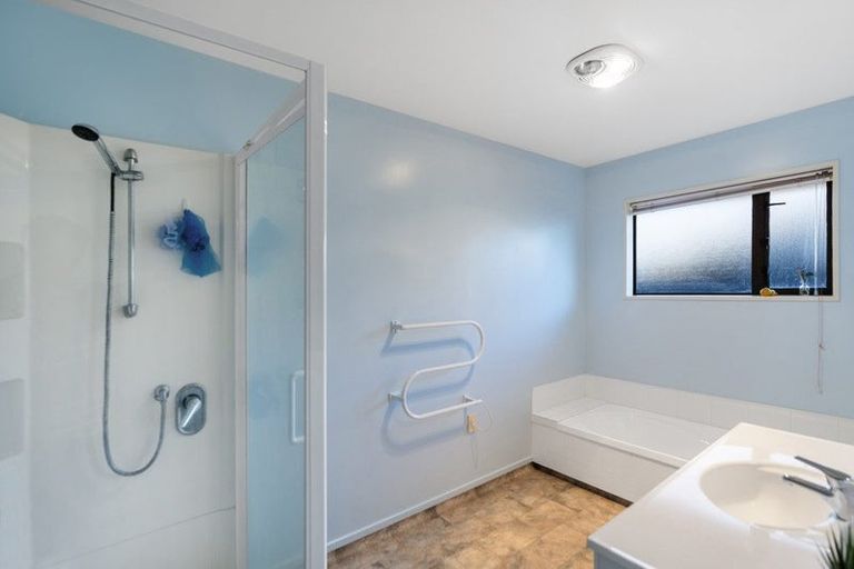 Photo of property in 27 Ti Rakau Drive, Woolston, Christchurch, 8023