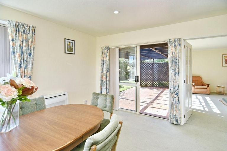 Photo of property in 1/53 Kintyre Drive, Broomfield, Christchurch, 8042