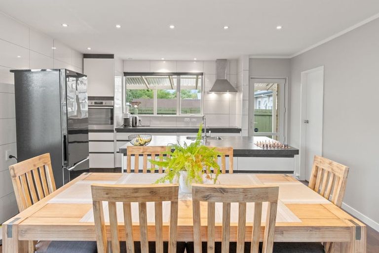 Photo of property in 41 Brandon Street, Featherston, 5710