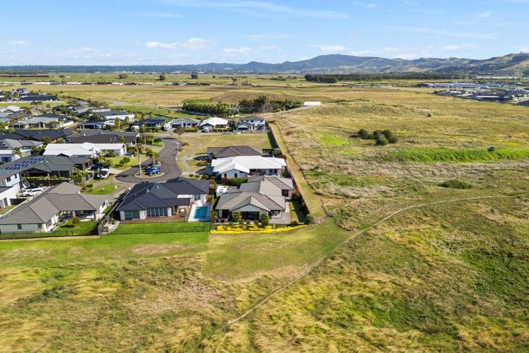 Photo of property in 61 Montia Close, Papamoa Beach, Papamoa, 3118