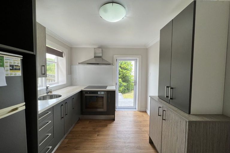 Photo of property in 84 Miramar North Road, Miramar, Wellington, 6022