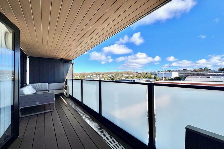 Photo of property in 3i/250 Richmond Road, Grey Lynn, Auckland, 1021