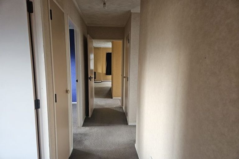 Photo of property in 14 Gladys Place, Kelvin Grove, Palmerston North, 4414