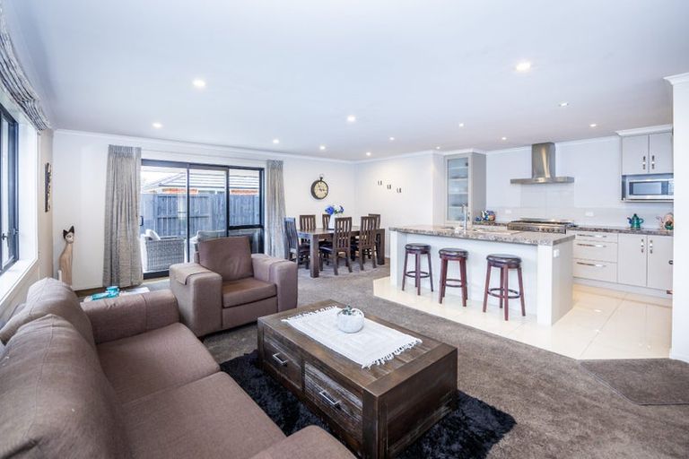 Photo of property in 9 Sirius Crescent, Rototuna North, Hamilton, 3210