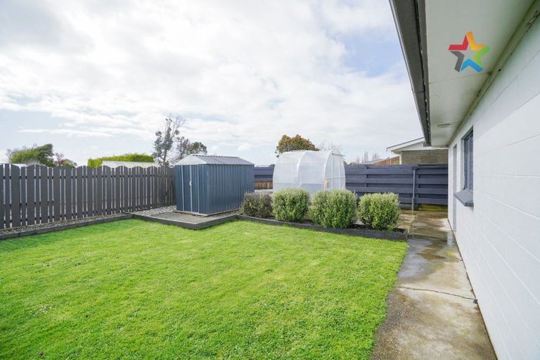 Photo of property in 123 Cunningham Crescent, Grasmere, Invercargill, 9810