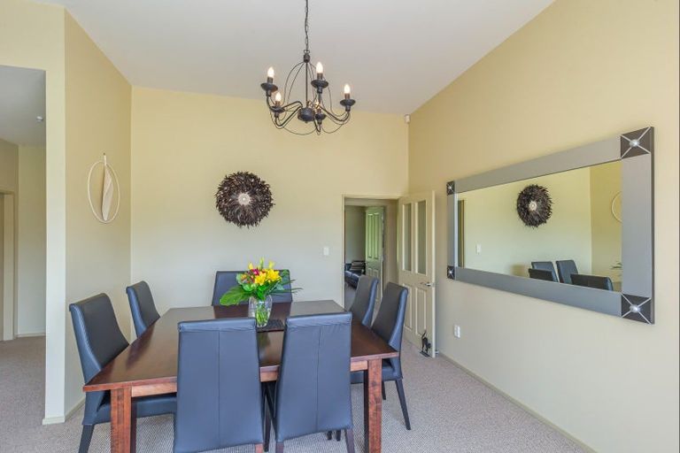 Photo of property in 100 Lea Grove, Levin, 5572