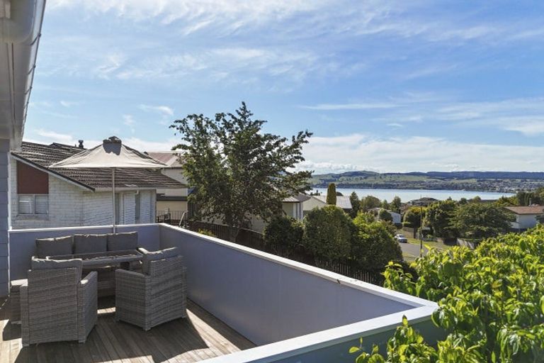 Photo of property in 38 Saint James Street, Richmond Heights, Taupo, 3330