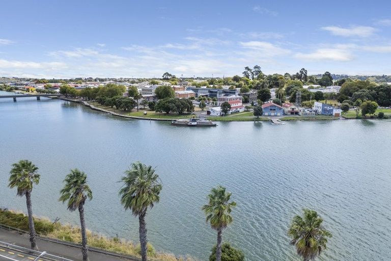 Photo of property in 67a Anzac Parade, Durie Hill, Whanganui, 4500