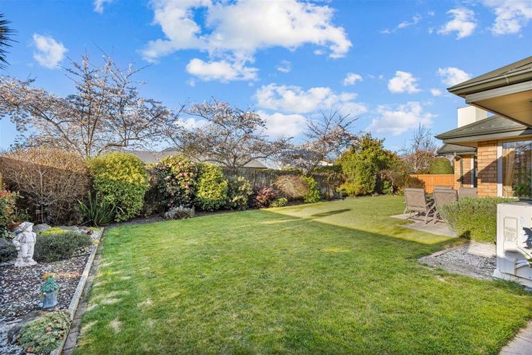 Photo of property in 18 Mistral Road, Northwood, Christchurch, 8051