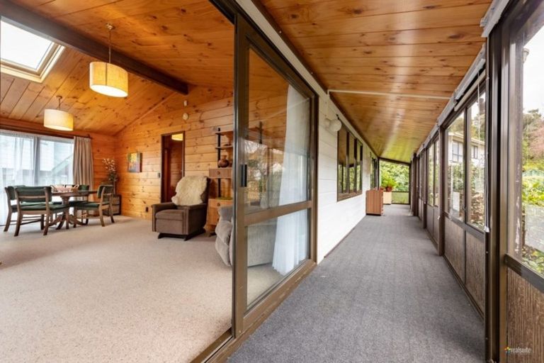 Photo of property in 81 Field Street, Silverstream, Upper Hutt, 5019