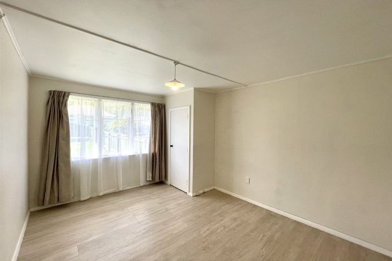 Photo of property in 13 Toomath Street, Naenae, Lower Hutt, 5011