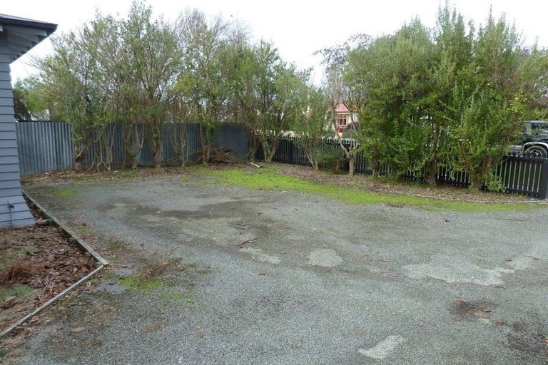 Photo of property in 5 Rongopai Street, Palmerston North, 4414