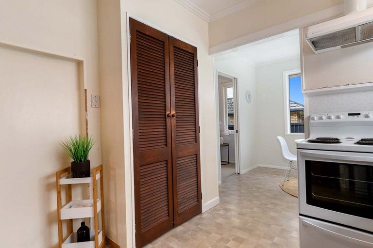 Photo of property in 6b Goods Road, Otumoetai, Tauranga, 3110