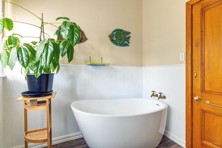 Photo of property in 11 Macdonald Street, Geraldine, 7930