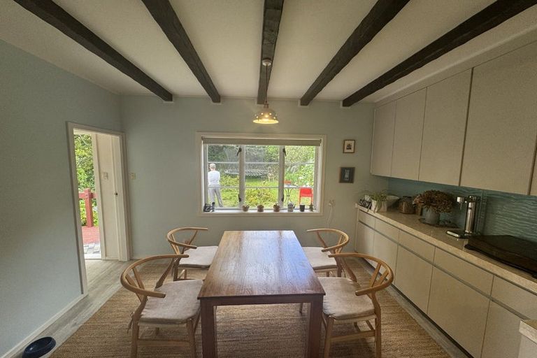 Photo of property in 2 Homewood Crescent, Karori, Wellington, 6012