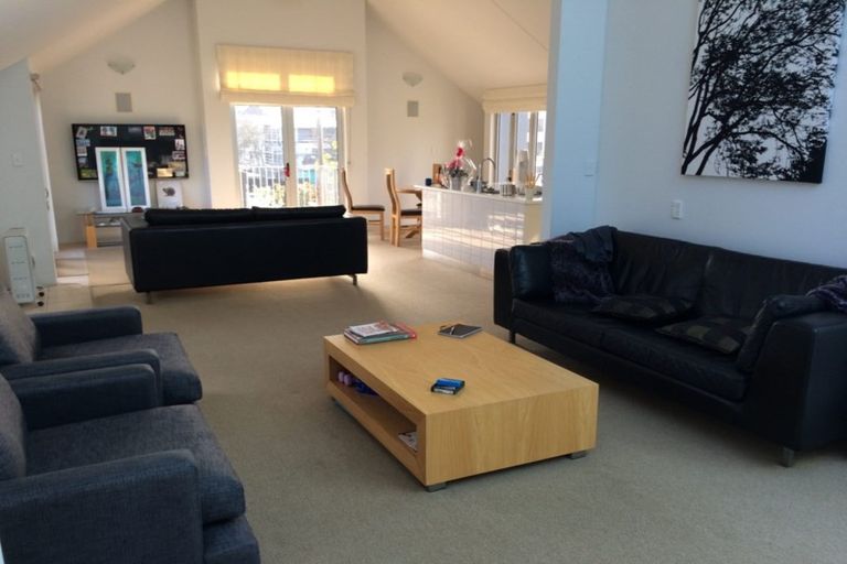Photo of property in 33e Cranmer Square, Christchurch Central, Christchurch, 8013