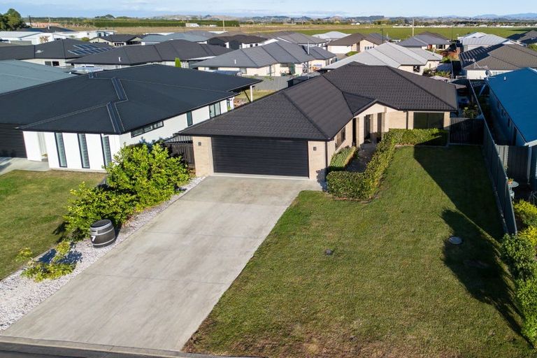 Photo of property in 7 Ruakituri Place, Te Awa, Napier, 4110
