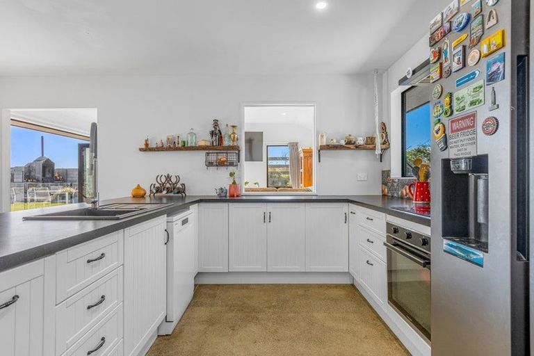 Photo of property in 1266 West Coast Road, West Melton, Christchurch, 7671