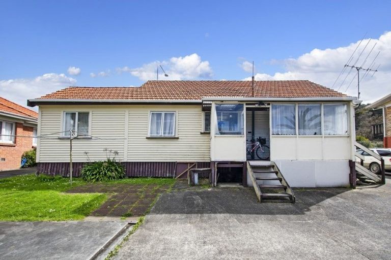Photo of property in 8b Selwyn Avenue, Avenues, Whangarei, 0110