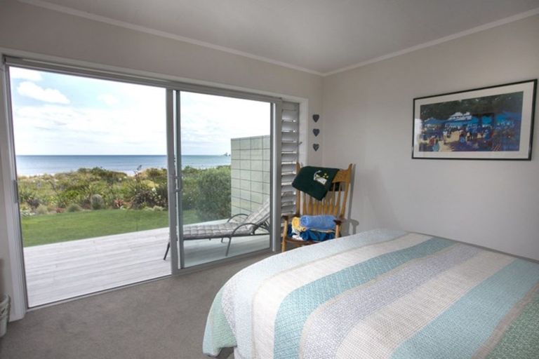 Photo of property in 212 Tangaroa Road, Whangamata, 3620