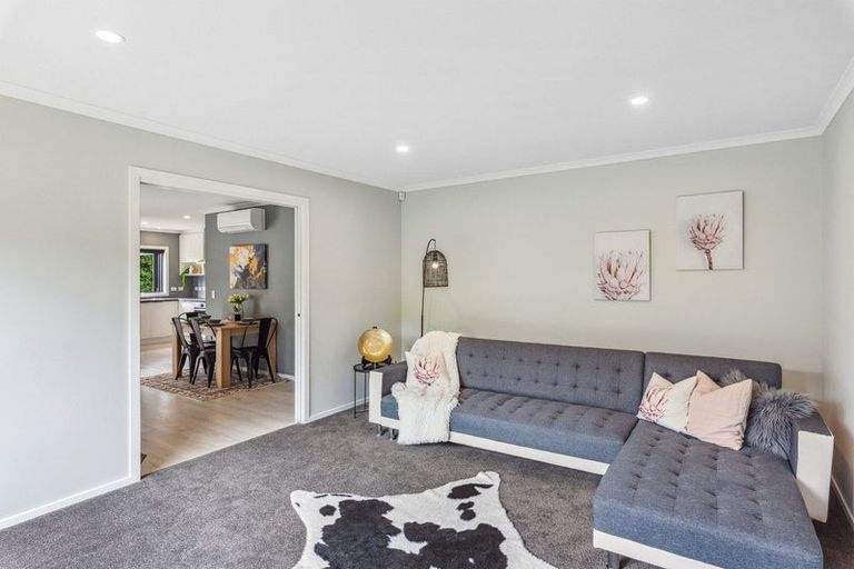 Photo of property in 35 Gallipoli Place, Paraparaumu, 5032