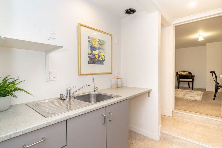 Photo of property in 37 Carnarvon Street, Belleknowes, Dunedin, 9011