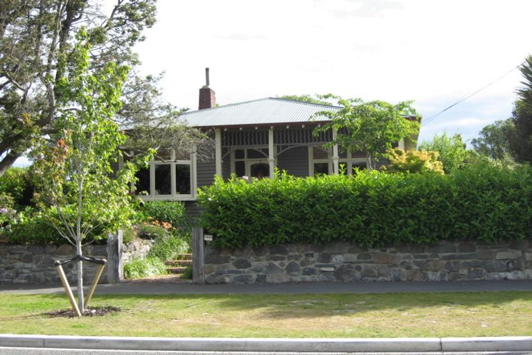 Photo of property in 102 Sullivan Avenue, Woolston, Christchurch, 8023