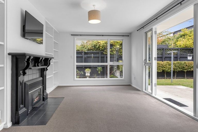 Photo of property in 4/135 Aikmans Road, Merivale, Christchurch, 8014