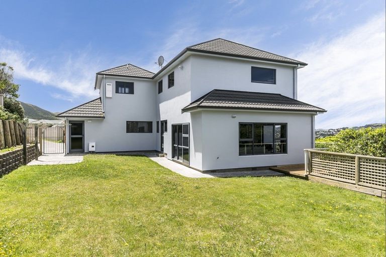 Photo of property in 42 Downing Street, Crofton Downs, Wellington, 6035