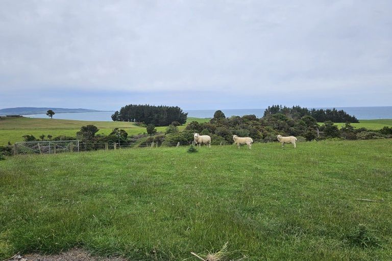 Photo of property in 61 Tinico Road, Kaka Point, Balclutha, 9271