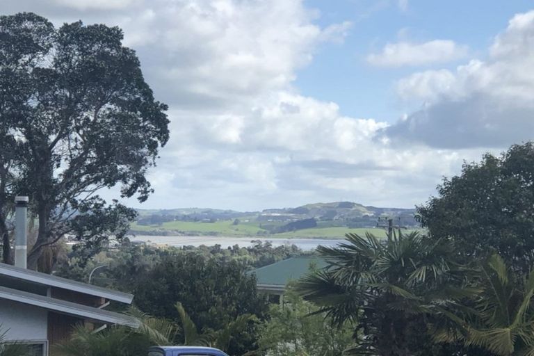 Photo of property in 1 Moa Place, Onerahi, Whangarei, 0110