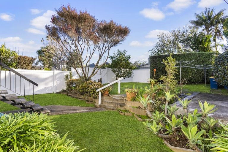 Photo of property in 4b Bruce Street, Northcote Point, Auckland, 0627